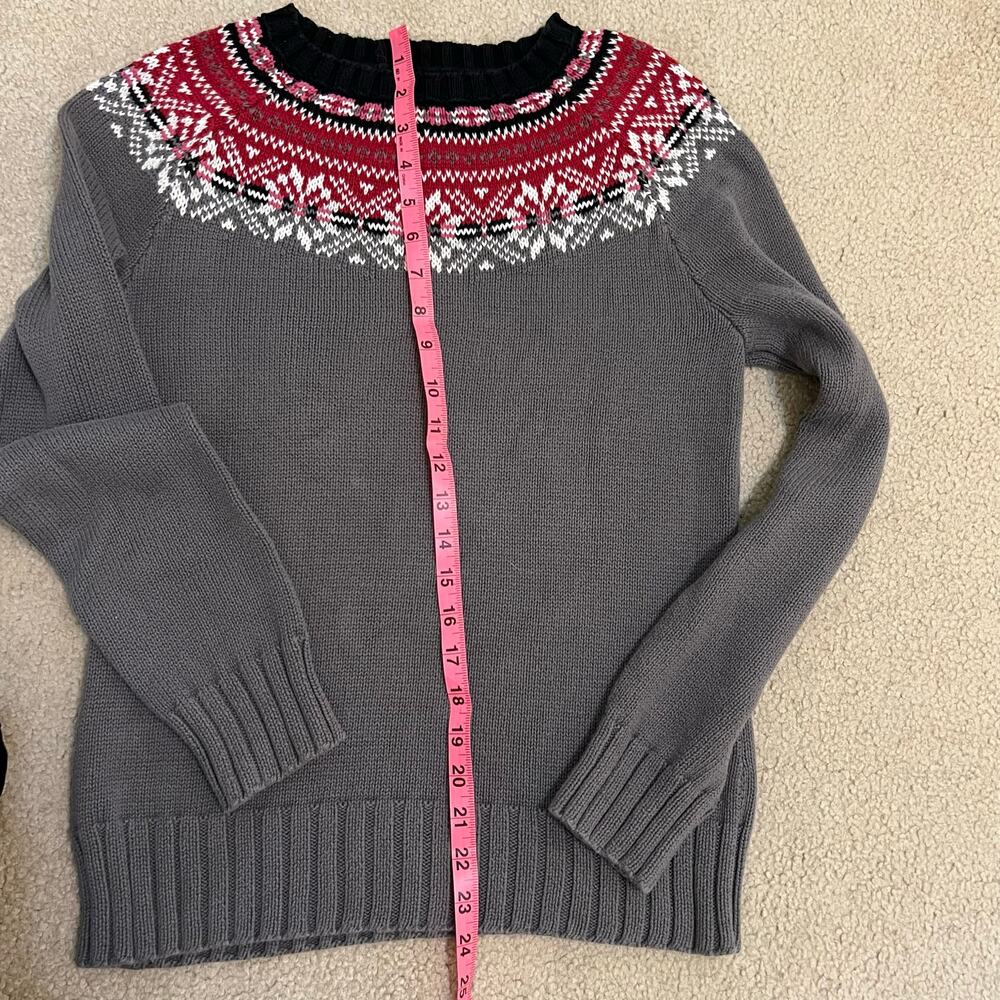 Vintage Knitted by Bass Women's Fair Isle Nordic Sweater Gray & Red Size Medium - Picture 4 of 6